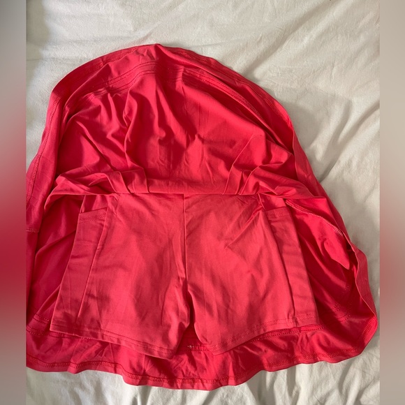 Tennis Skirt - Picture 2 of 3